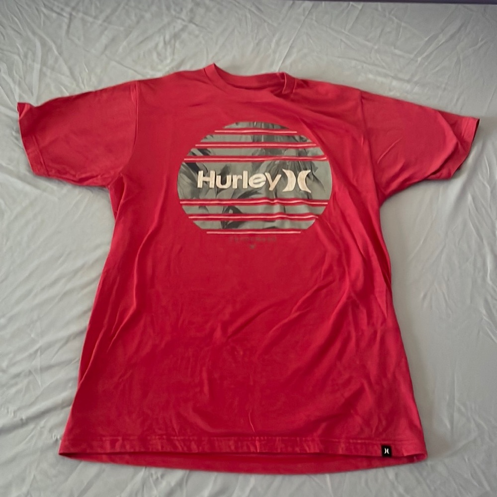 Hurley Men’s Medium T shirt